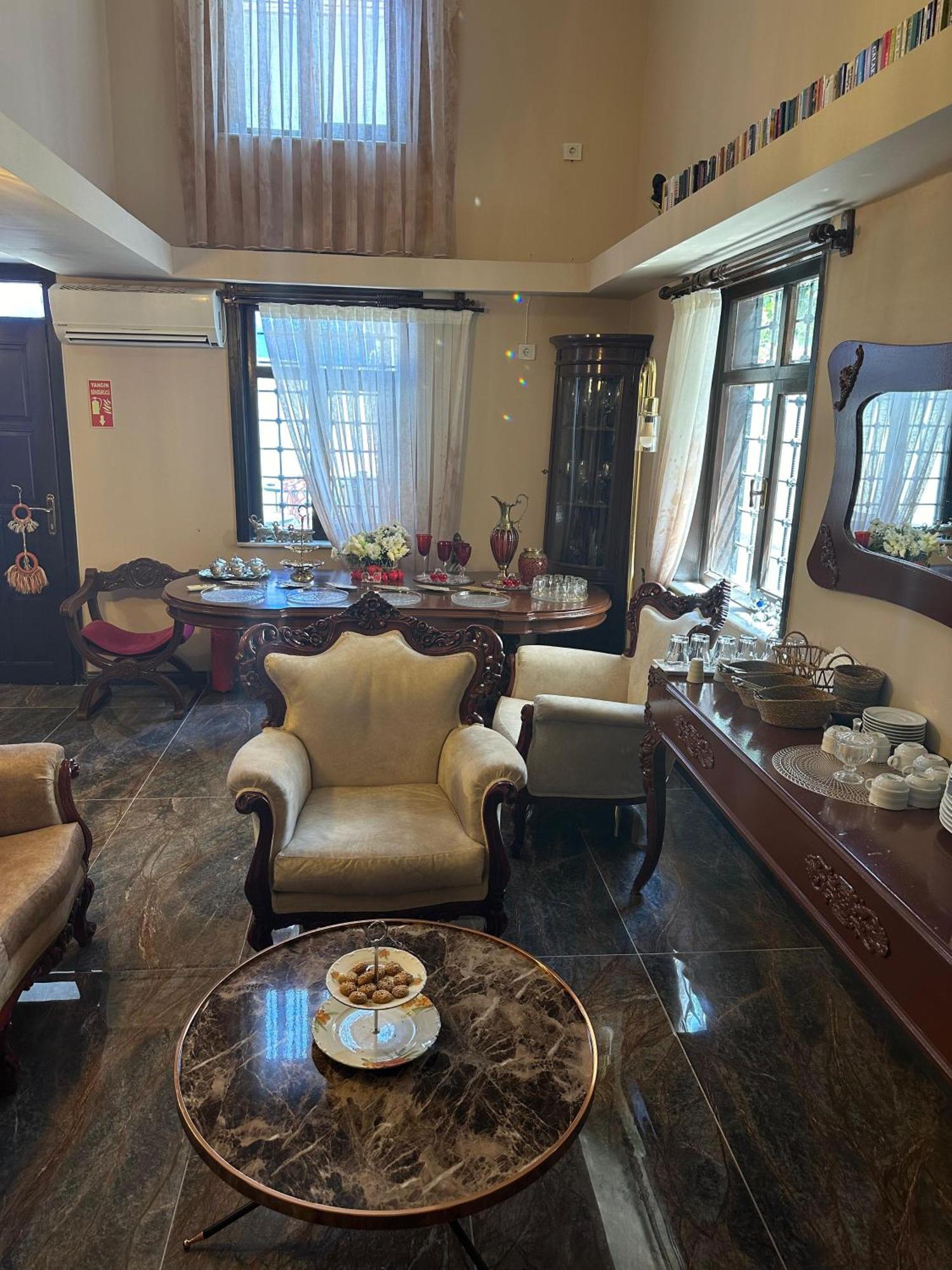 Loost Town Inn Hotel أنطاليا المظهر الخارجي الصورة